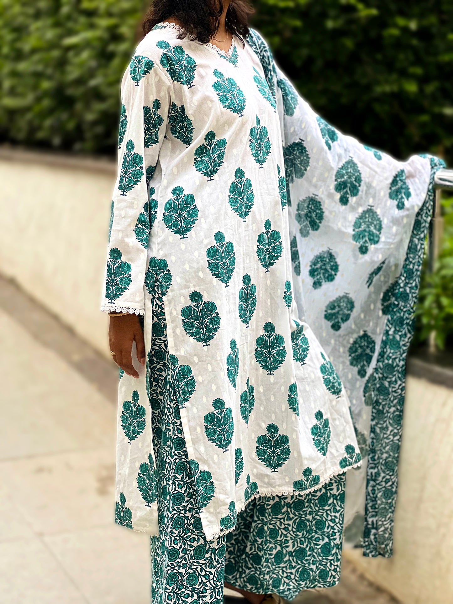 Floral Canvas-Teal Colored Karachi Style Printed Cotton Kurta Set with Lace-work